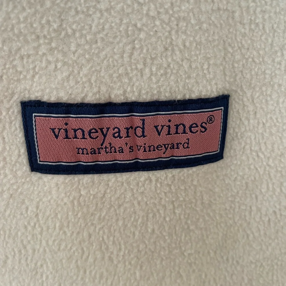 Vineyard Vines men’s fleece vest 2X big and tall in beautiful condition cream - Picture 3 of 4